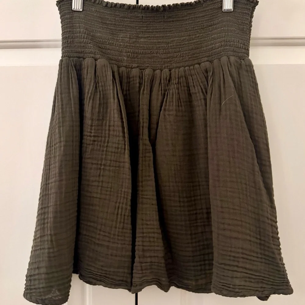 MICHAEL STARS Sz M Havana Cotton Double Gauze Skirt in Olive Green